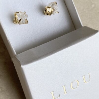 Quartz Studs