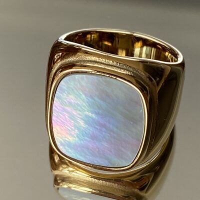 Oystyr Ring