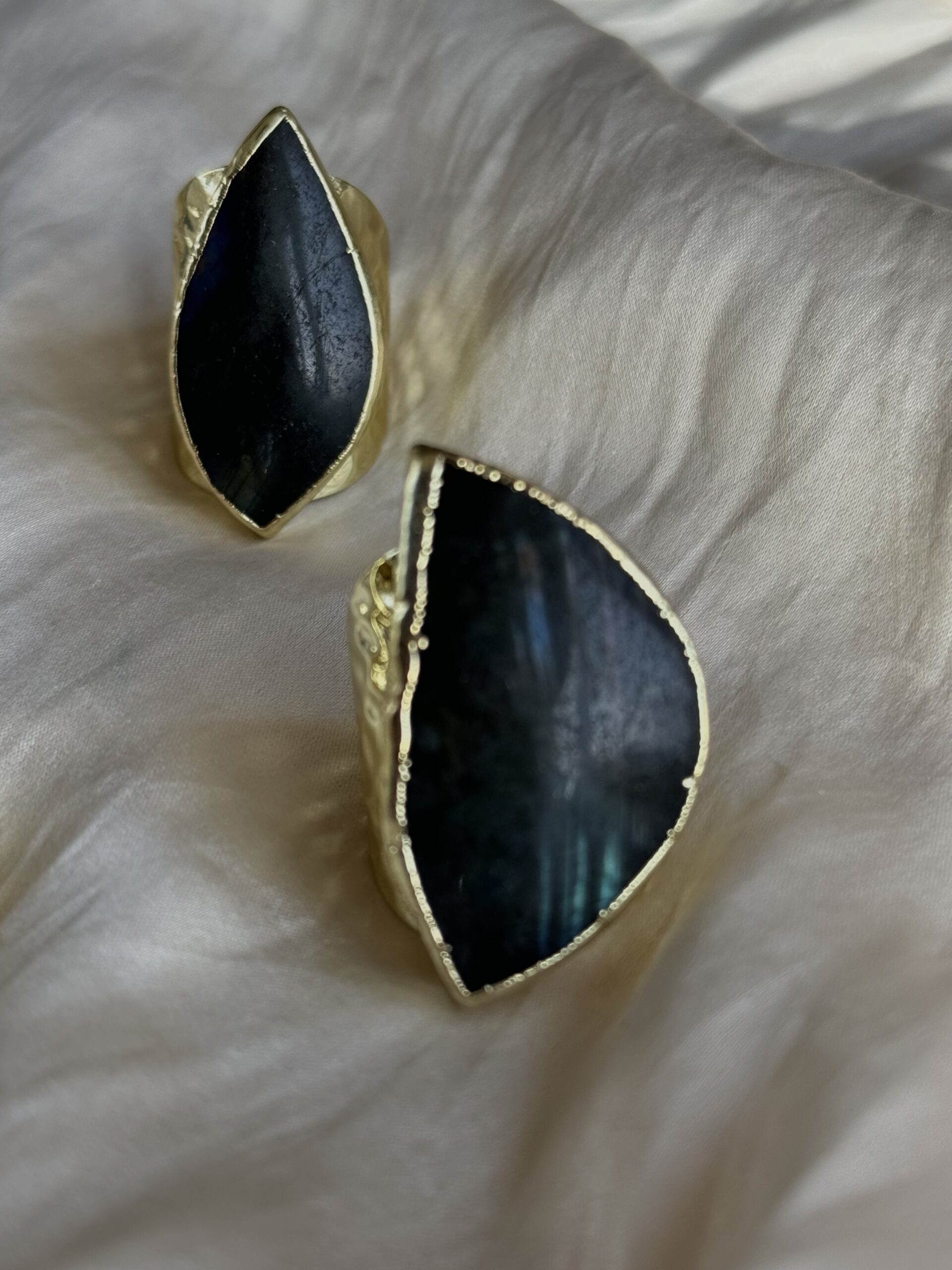 Velariis Labradorite Ring